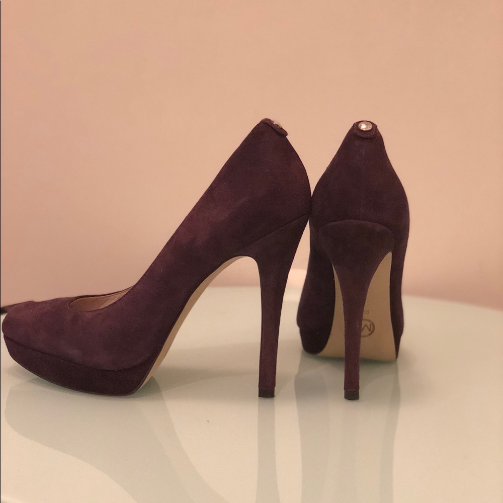 Micheal Kors Suede Purple Platform Pump